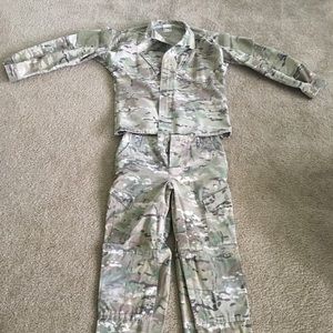 USED Propper ACU / Multicam / MED-REG / 65-35